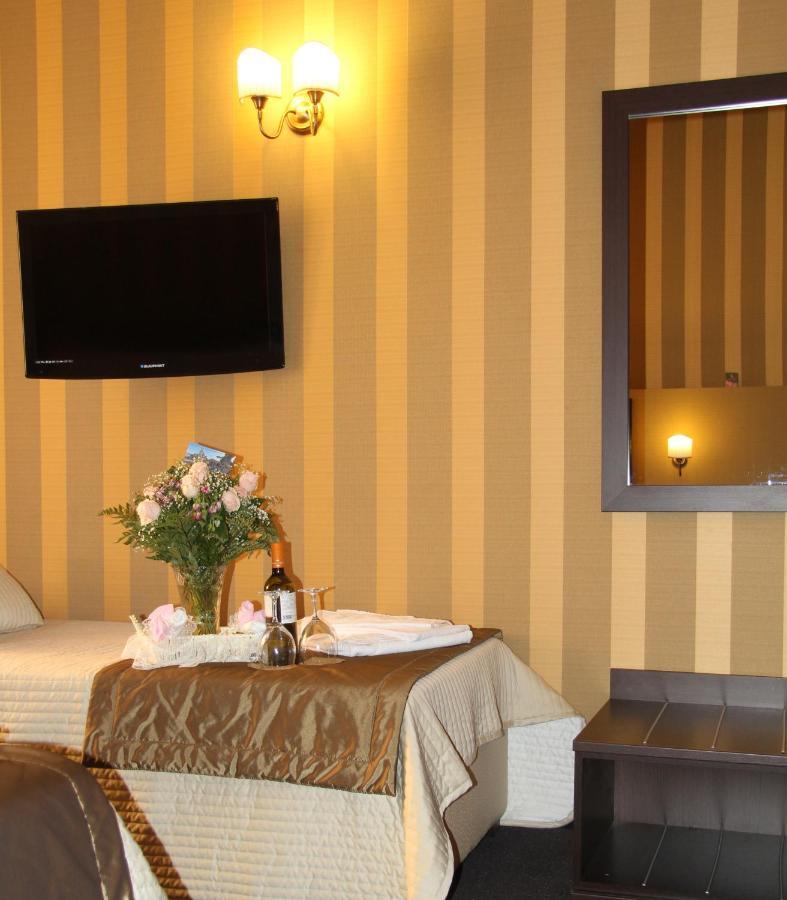 Domus Romantica Luaran gambar
