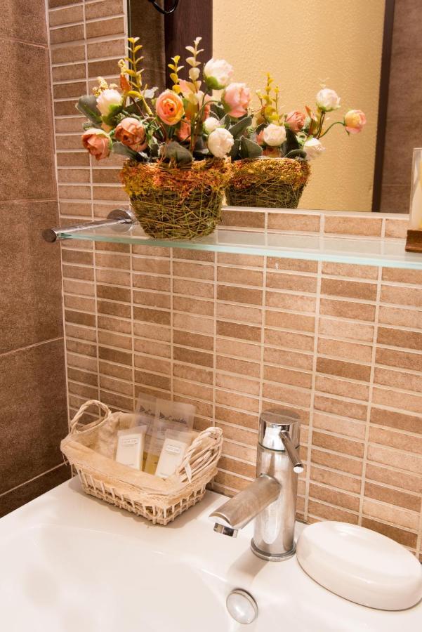 Domus Romantica Luaran gambar